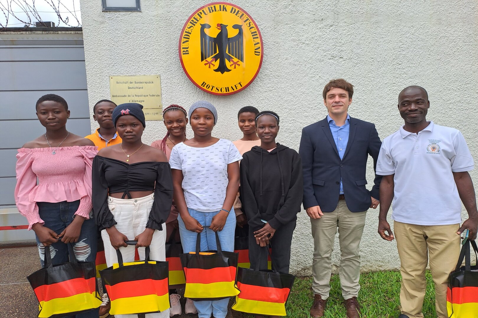 Winners of „Deutschland plus“ 2024 Set for Their German Adventure